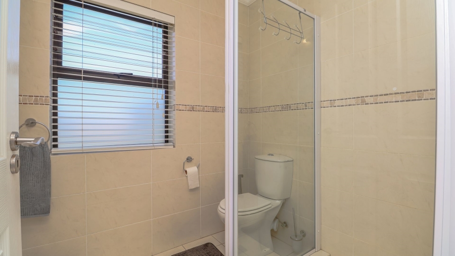 5 Bedroom Property for Sale in Knysna Heights Western Cape